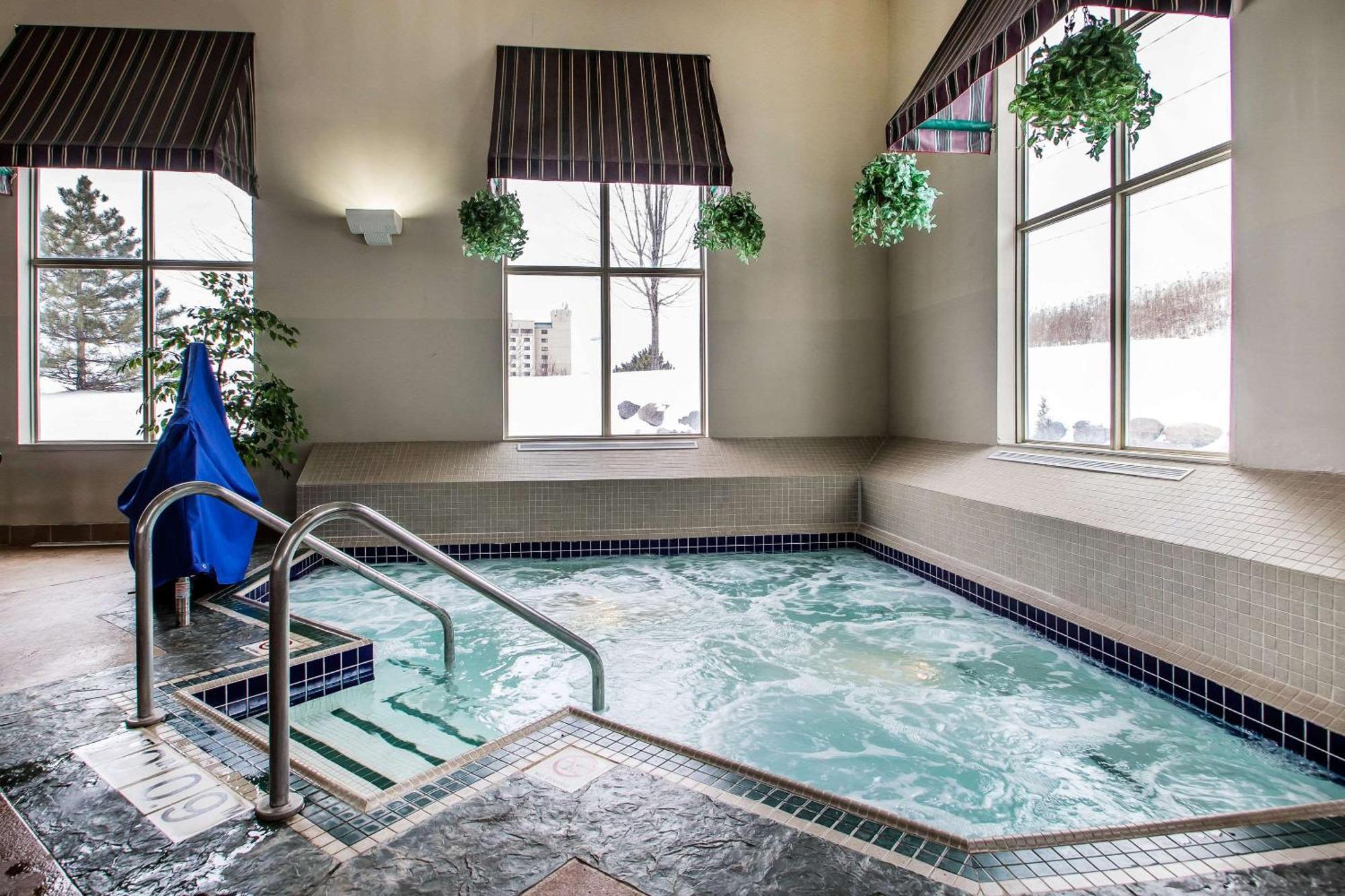 Comfort West - Middleton Hotel